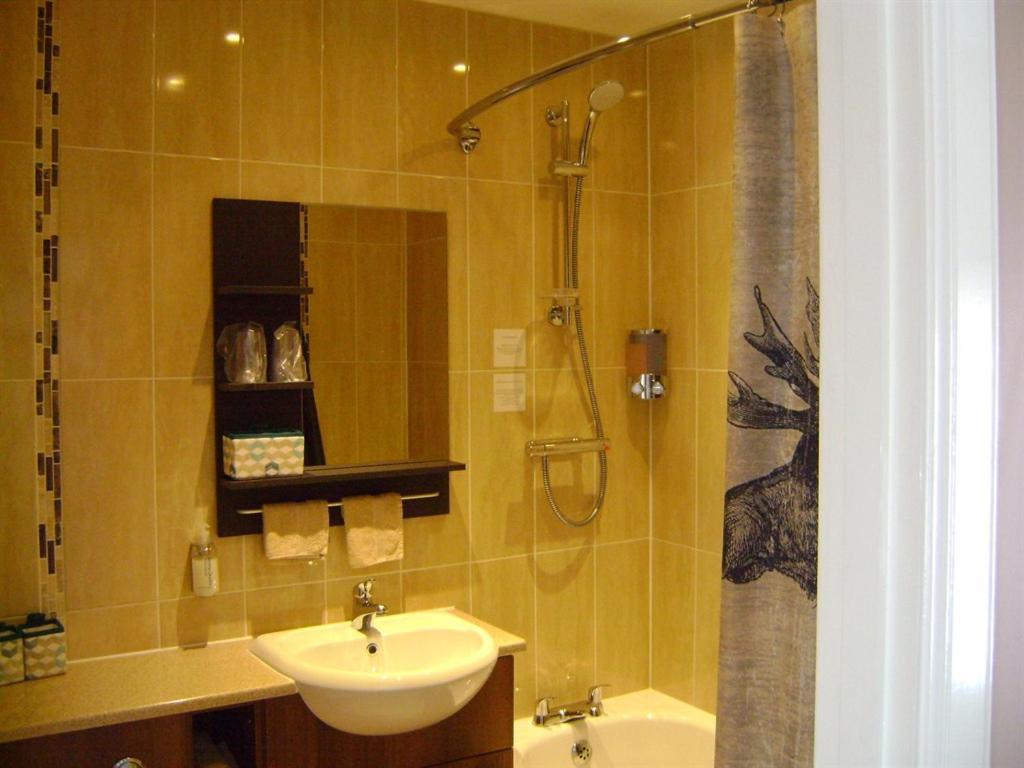 The Commercial Hotel Tarland Ngoại thất bức ảnh